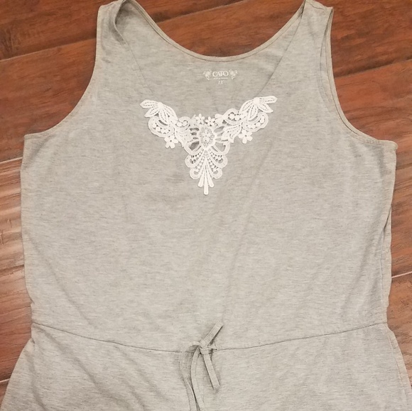 🧡🧡 Gray romper sz 1x 🧡🧡 - Picture 6 of 8